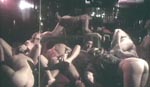 Slidt footage som det i øvrigt er svært at vide om virkelig stammer fra Plato's Retreat Slidt footage som det i øvrigt er svært at vide om virkelig stammer fra Plato's Retreat.