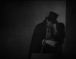 Dracula med sit første offer i London.
