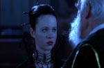Kejserinde Savina (Thora Birch)