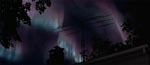 Solstormen, der gør det muligt at samtale på tværs af tiden, giver sig også udslag i nordlys.