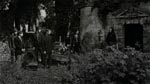 Gotisk stemning i filmens begyndelse Gotisk stemning i filmens begyndelse