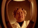 Doktor Helmer studerer fænomenet med flydere og synkere.