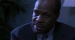 Danny Glover som detektiven Tapp - det er uvist, hvorvidt Tapp er "too old for this shit".