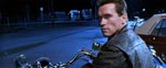 'Bad to the Bone'... Arnie-Terminatoren er lige ankommet fra fremtiden.