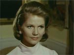 Jean (Anna Palk).