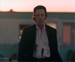 En typecast og overspillende Christopher Walken som Gabriel