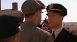 Den lede fængselsbetjent Hadley (Clancy Brown).