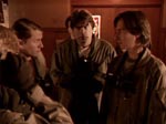 Stephen King har selv en mindre rolle (det er King i midten) - til venstre er det Corin Nemec, der spiller Harold Lauder.