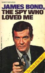 Romanversionen af filmen 'The Spy Who Loved Me' - IKKE Ian Flemings roman af samme navn.