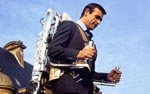 Bond med gadget.